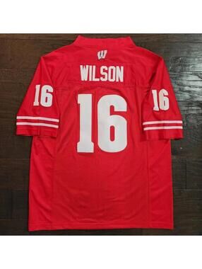 Russell Wilson WI Badgers #16 Adidas Men’s Size M red jersey